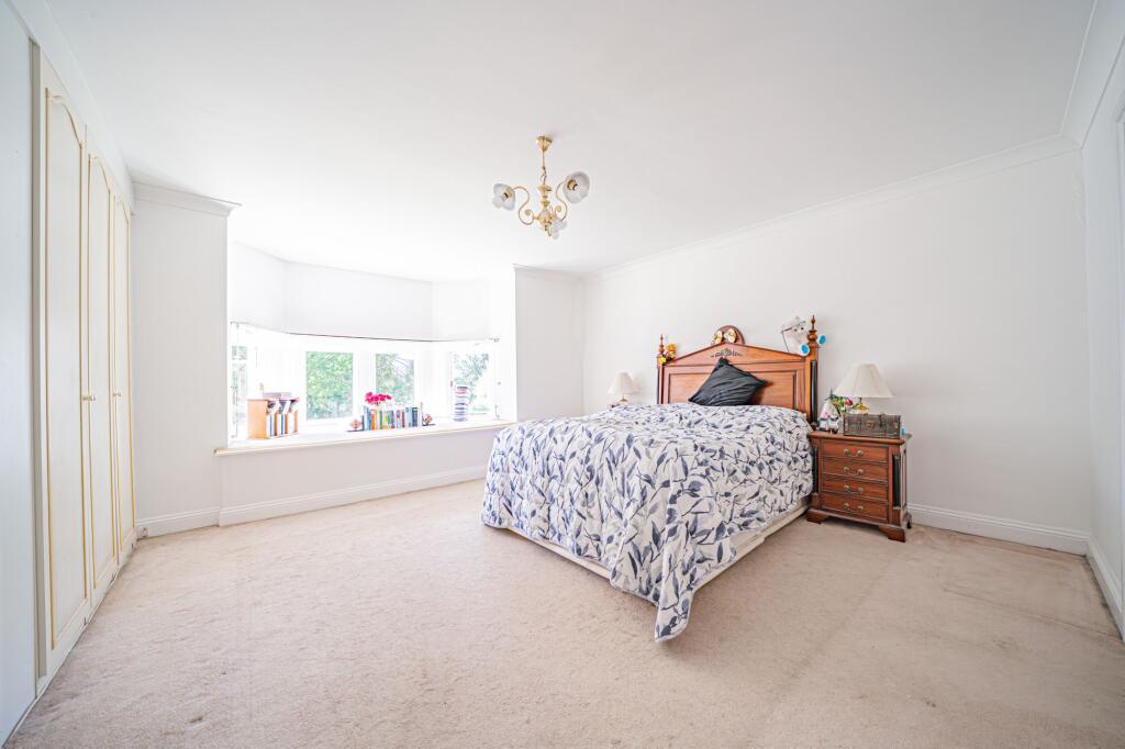 Additional image 10 of Warwick Road, Knowle, B93