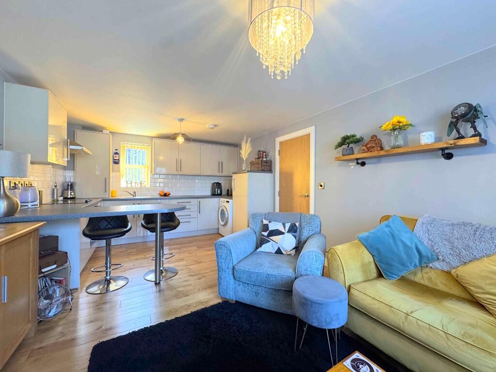 Additional image 12 of Apartment 1, 224 Wakefield Road, Drighlington, BD11 1ED