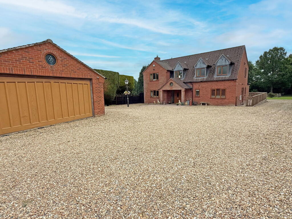 Additional image 45 of Barkers Lane, Wythall, B47 6BS