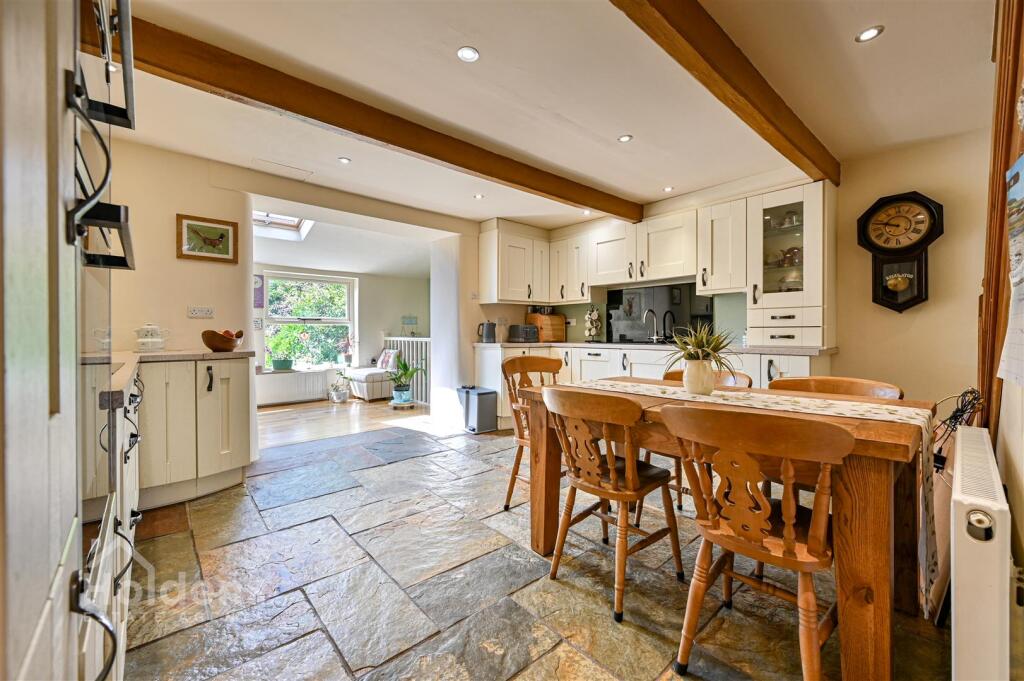 Additional image 10 of Avenue Road, Hurst Green, Clitheroe