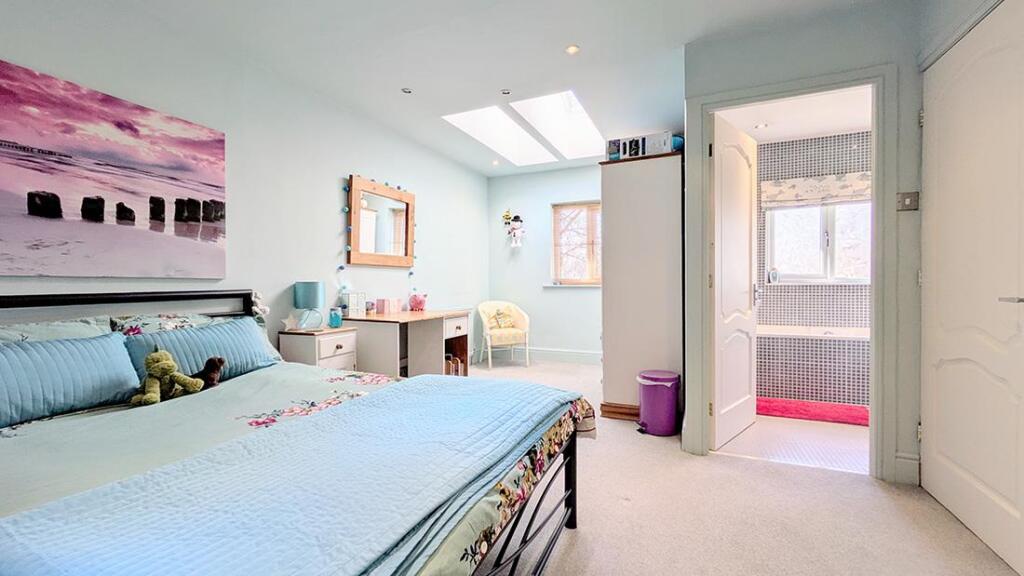 Additional image 16 of The Orchards, Bingley