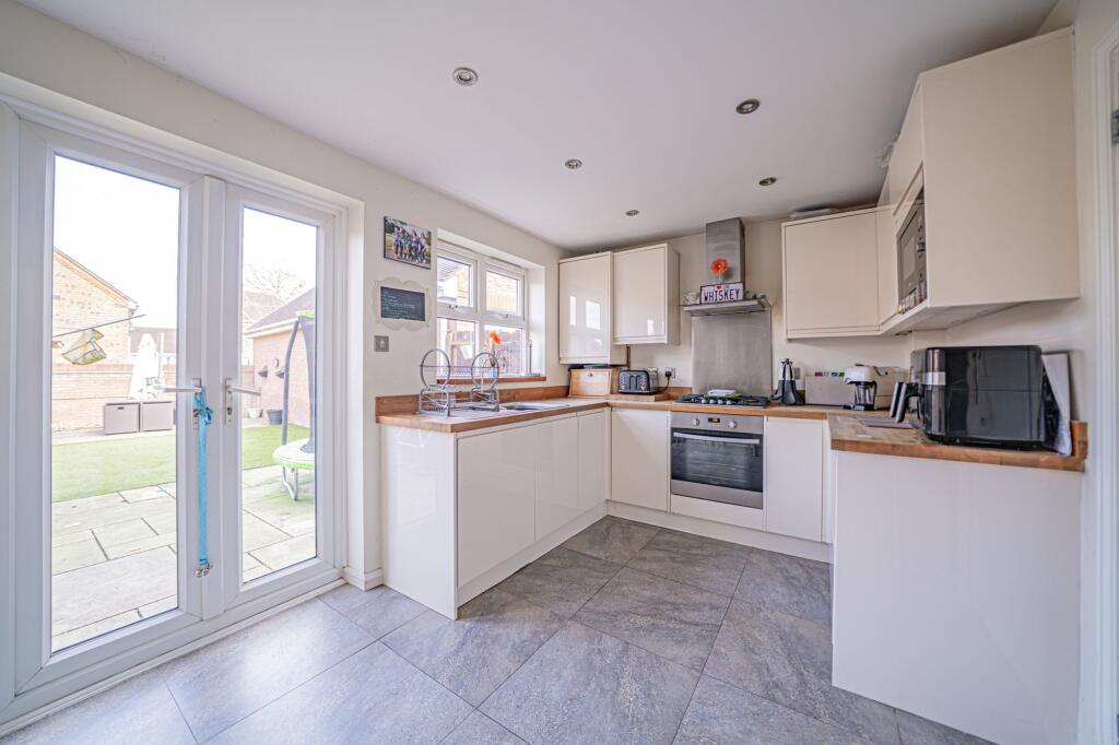 Additional image 2 of Old Dickens Heath Road, Shirley, B90