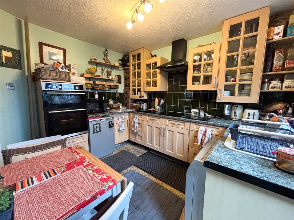 Additional image 9 of High Street, Sutton Veny