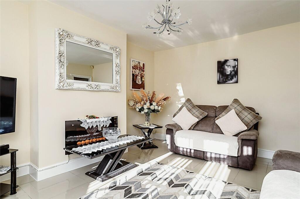 Additional image 4 of Claremont Road, Tamworth, Staffordshire, B79