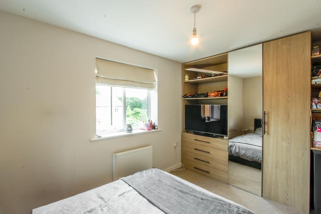 Additional image 7 of Montacute Road, Yeovil