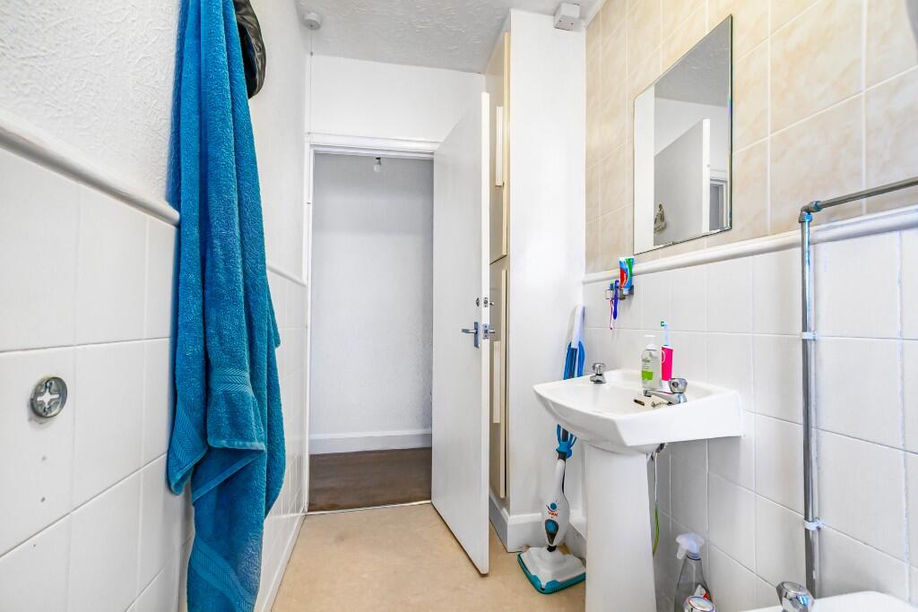 Additional image 8 of Bradford Road, Shipley, BD18