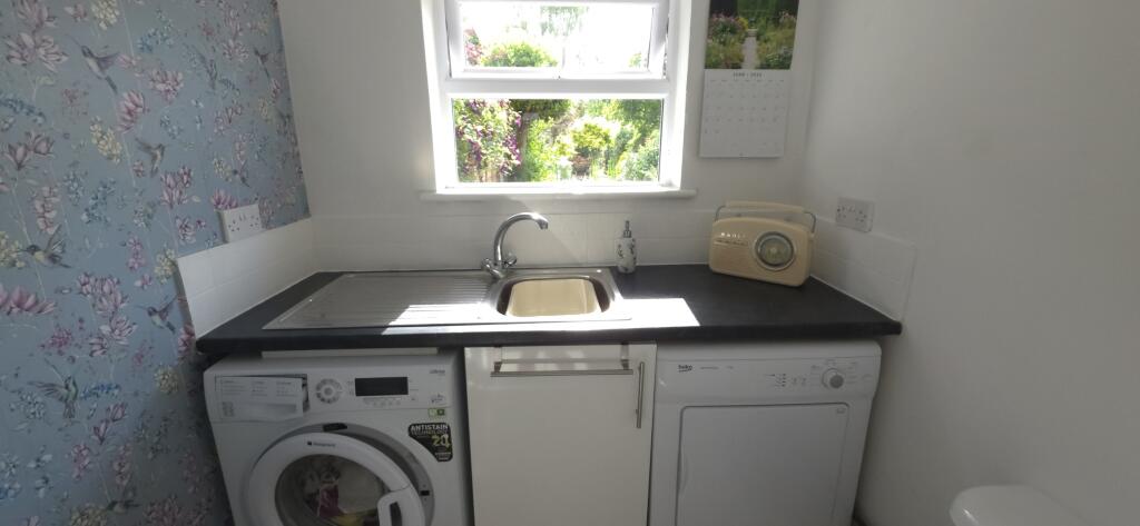 Additional image 12 of Tamworth Road, Two Gates, Tamworth, B77