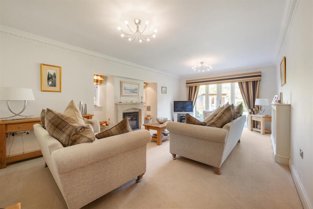 Additional image 4 of Hinchwick Court, Dorridge, Solihull
