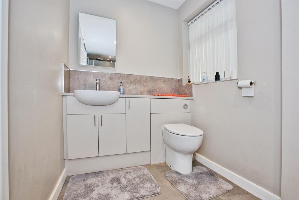 Additional image 11 of Bridle Way, Barwick, Yeovil