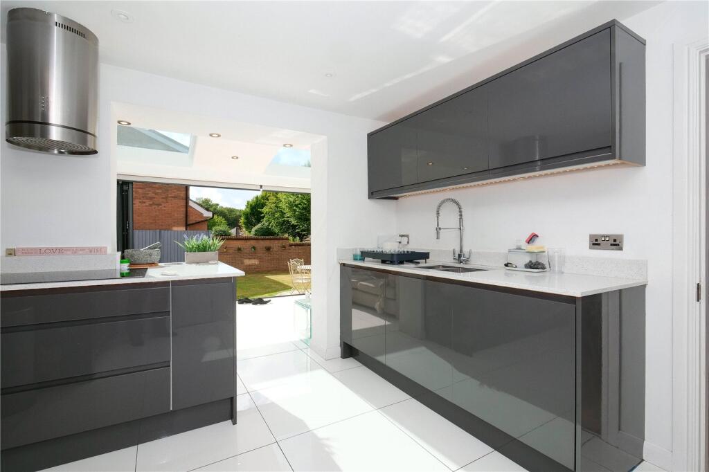 Additional image 9 of Roundhead Fold, Apperley Bridge, Bradford, West Yorkshire, BD10