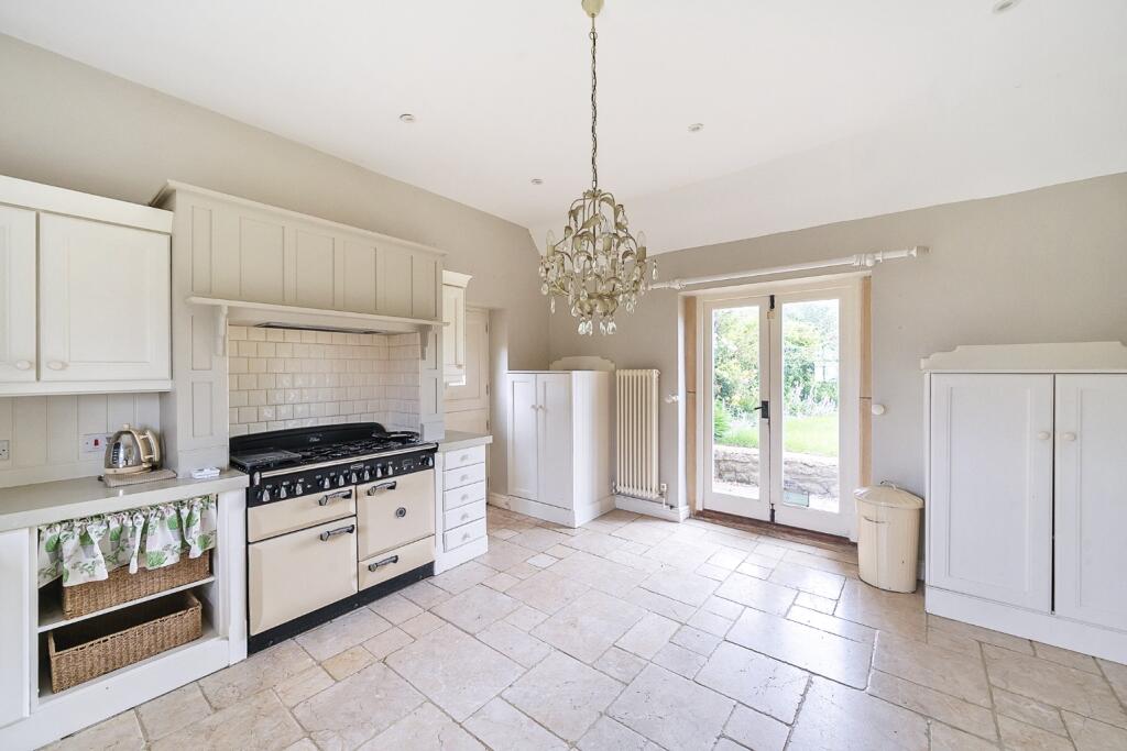 Additional image 8 of West Cranmore