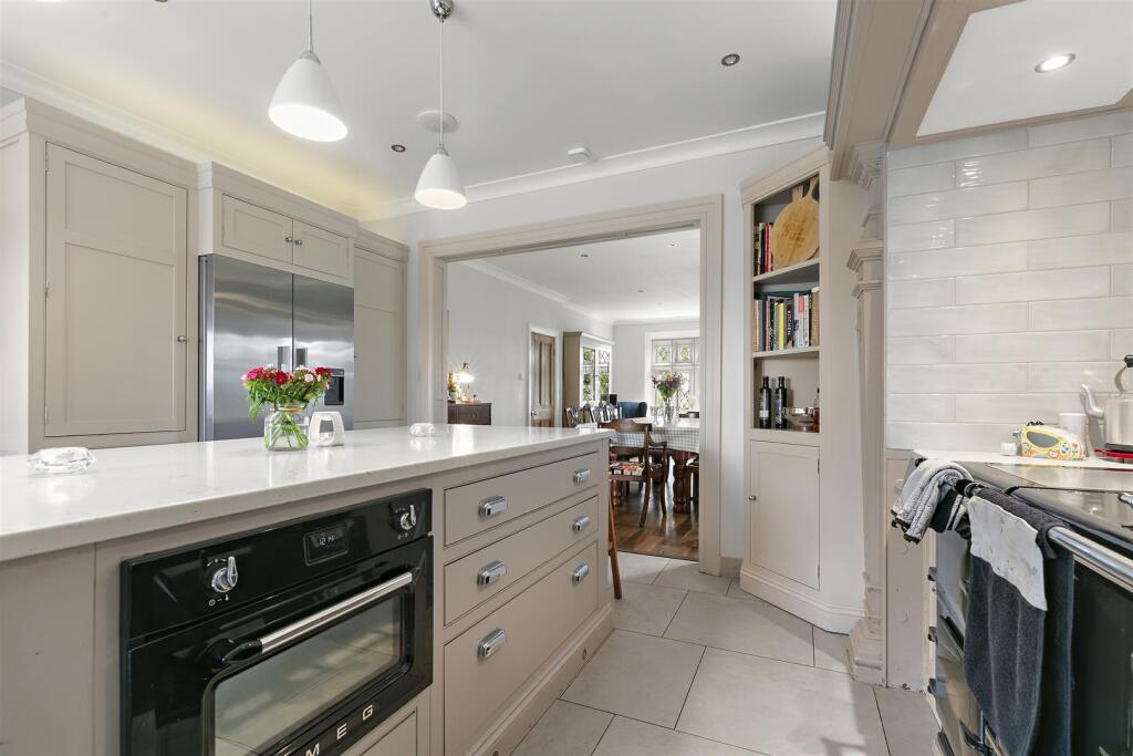 Additional image 48 of Otley Road, Bingley