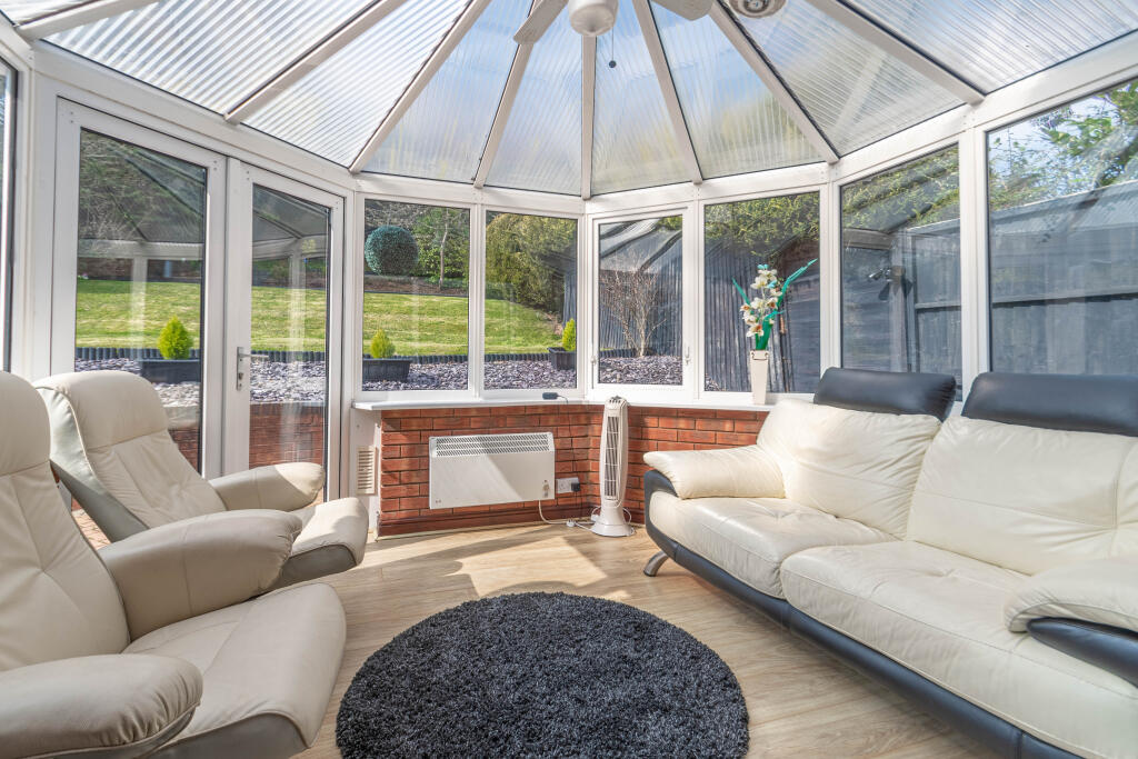 Additional image 8 of Weatheroak Close, Redditch, Worcestershire, B97