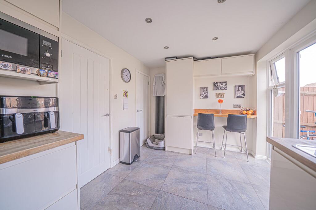 Additional image 18 of Old Dickens Heath Road, Shirley, B90