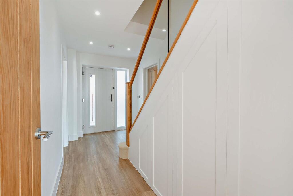 Additional image 16 of 2, Wells Cottage, Wootton Wawen, B95