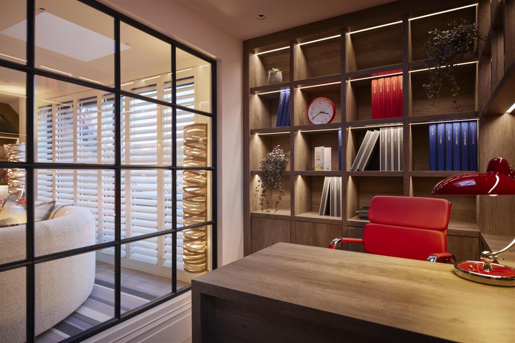 Additional image 4 of The Penthouse, Forge Place, Henley-in-Arden