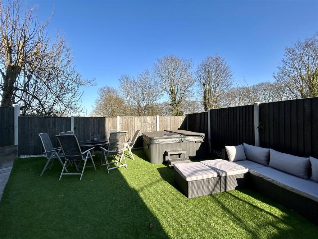 Additional image 28 of Cavalier Drive, Halesowen