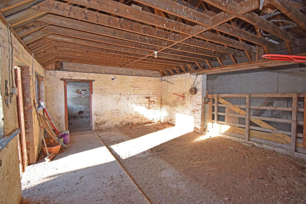 Additional image 34 of Park House Farm, Salt Way, New End, Astwood Bank, Worcestershire, B96 6NF