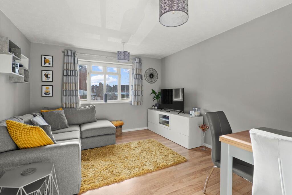 Additional image 2 of Chestnut Court, Gas House Lane, Alcester, B49