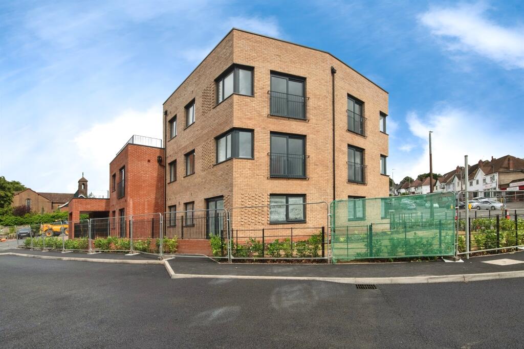 Additional image 14 of The Woodlands, Oldbury