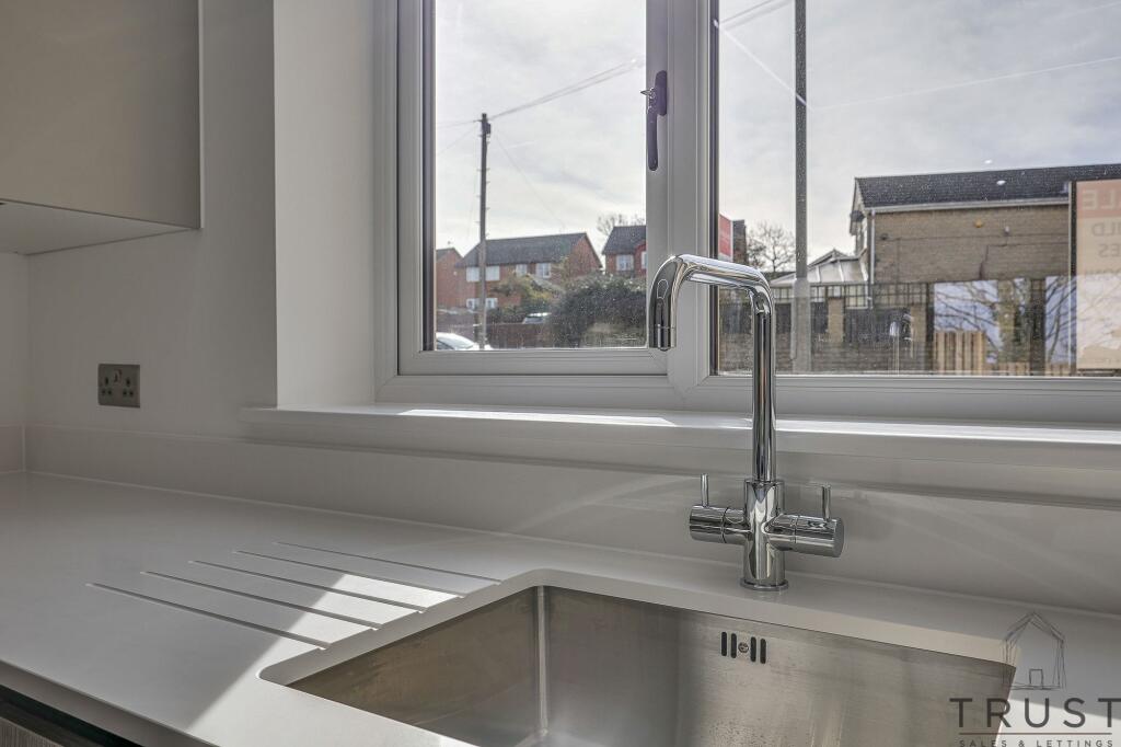 Additional image 33 of Wakefield Road, Drighlington, BD11