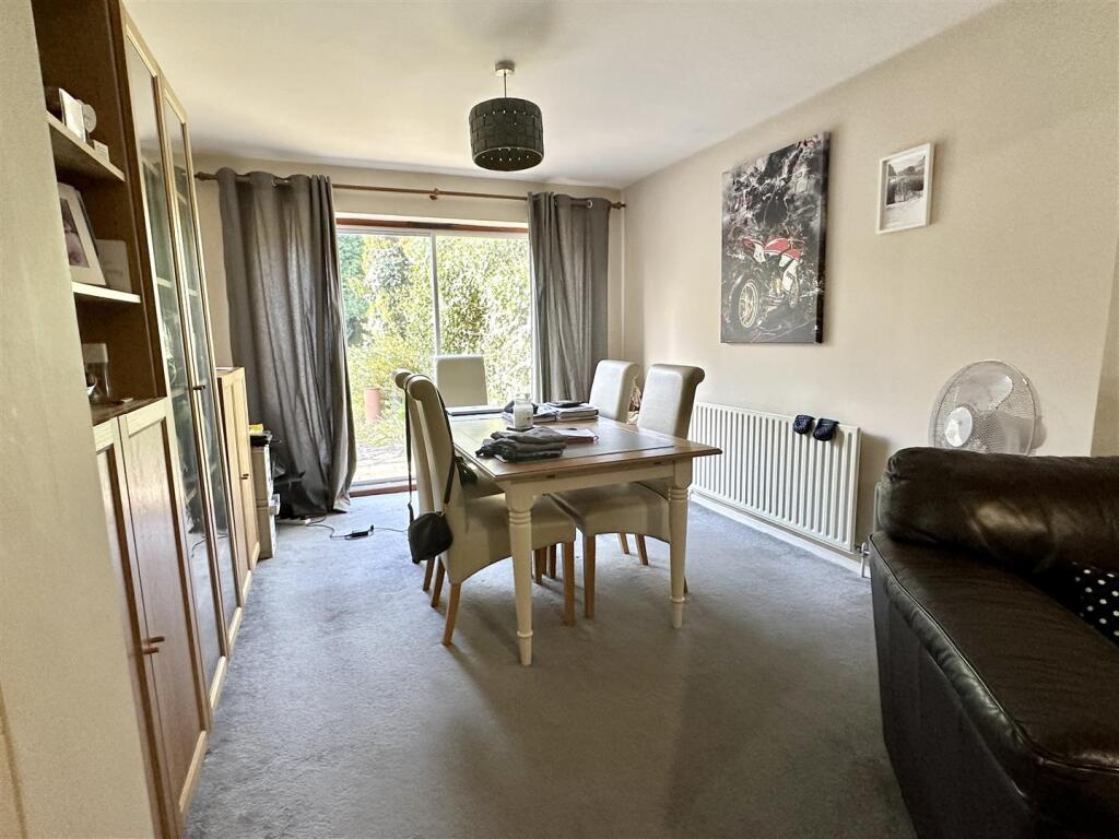 Additional image 8 of Meadow Road, Alcester