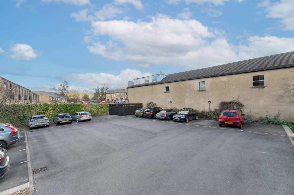 Additional image 36 of Airedale Mills, Micklethwaite Lane, Bingley, West Yorkshire, BD16