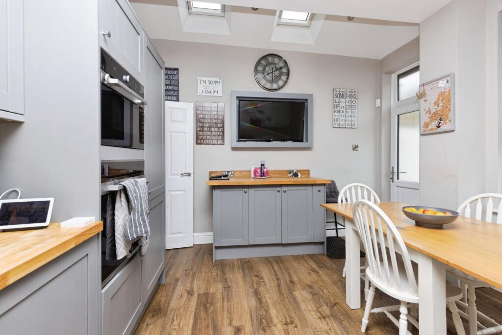 Additional image 6 of Huddersfield Road, Bradford, West Yorkshire