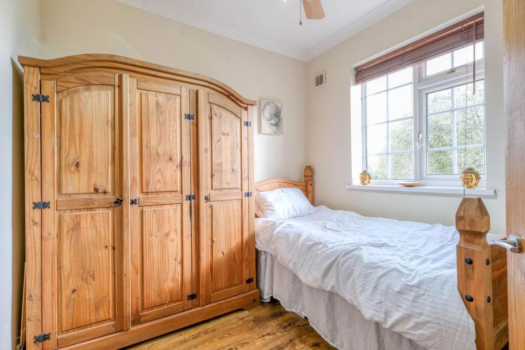 Additional image 12 of Bromsgrove Road, Hunnington, B62