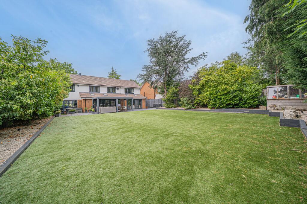 Additional image 20 of Warren Drive, Dorridge, B93