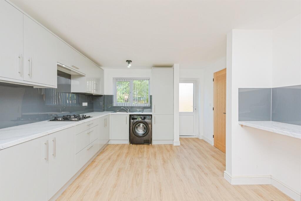 Additional image 4 of Hornbeam, TAMWORTH