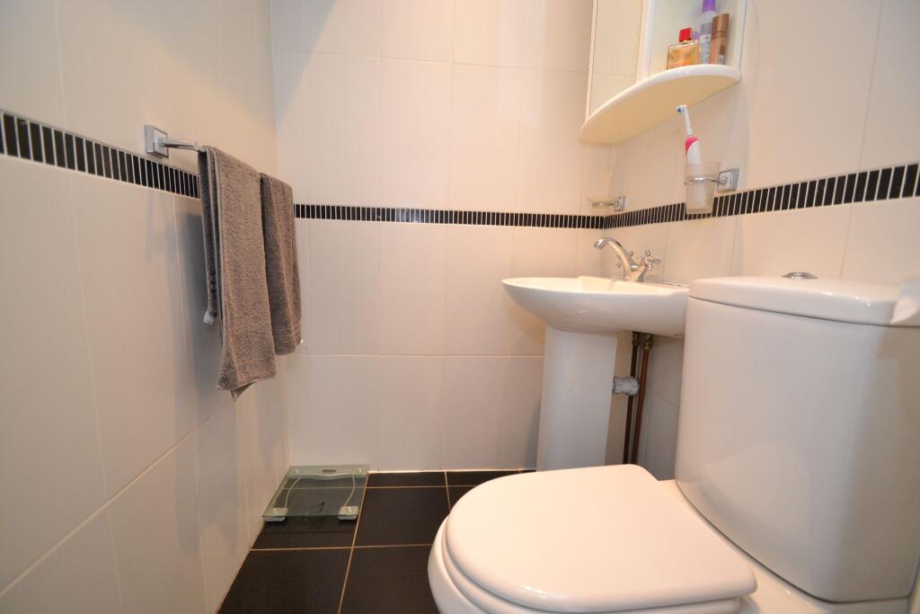 Additional image 20 of Cyprus Avenue, Thackley,