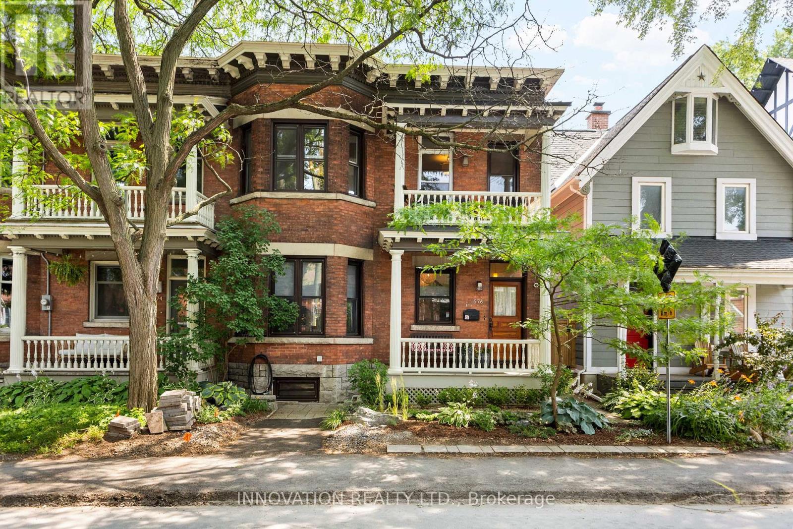 576 MACLAREN STREET|Ottawa, Ontario K1R5K9