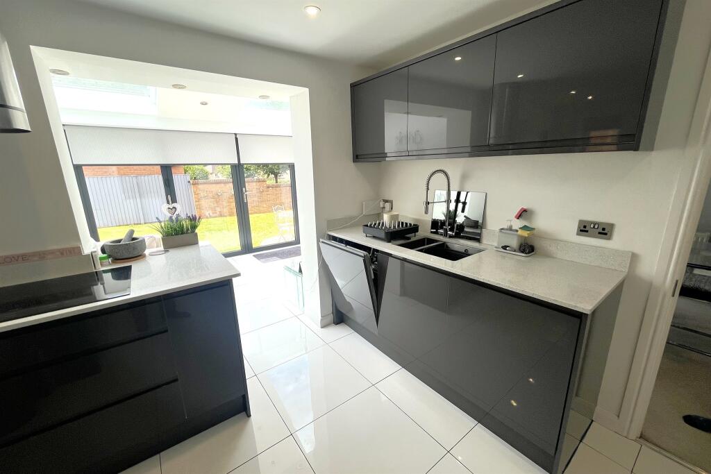 Additional image 4 of Roundhead Fold, Apperley Bridge, Bradford