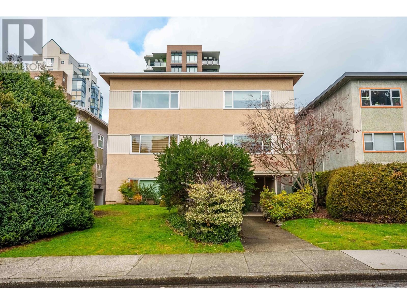 2 1235 W 10TH AVENUE|Vancouver, British Columbia V6H1J5