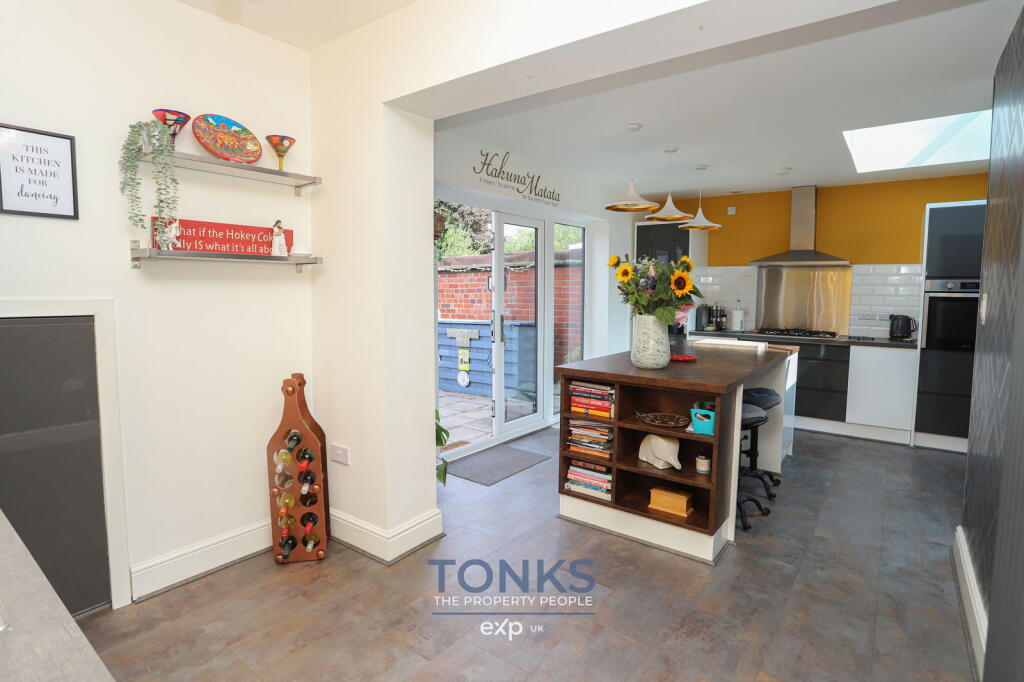 Additional image 4 of Woodland Road, Halesowen, B62 8JT