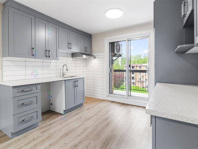 2005 Av. Albert-Murphy|#3|Laval (Chomedey), Quebec H7T1T1