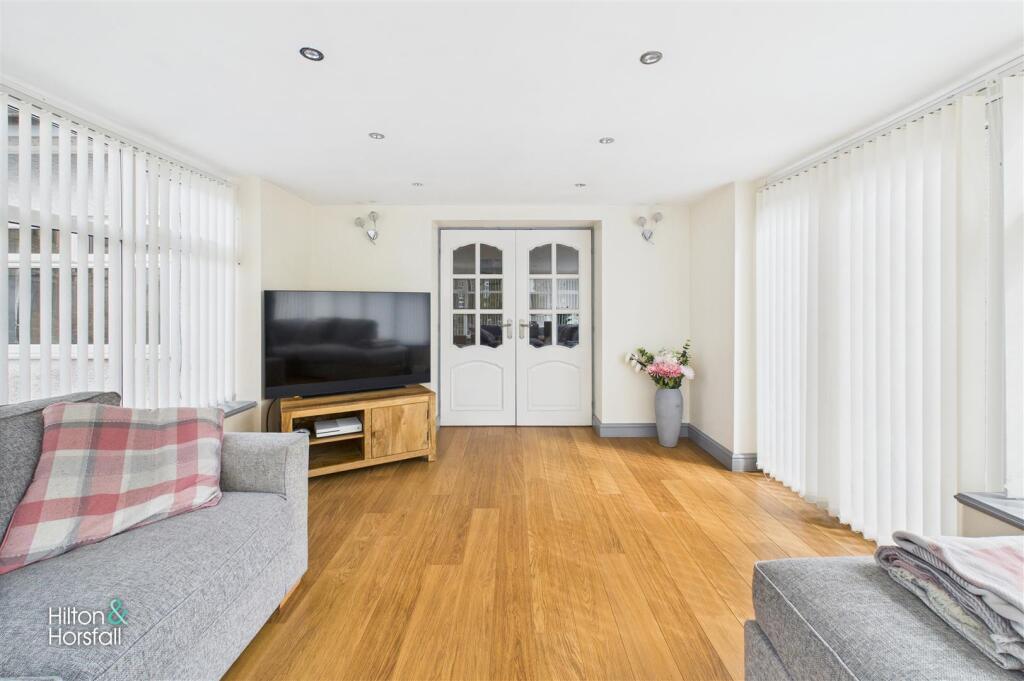 Additional image 4 of Wheatley Lane Road, Fence