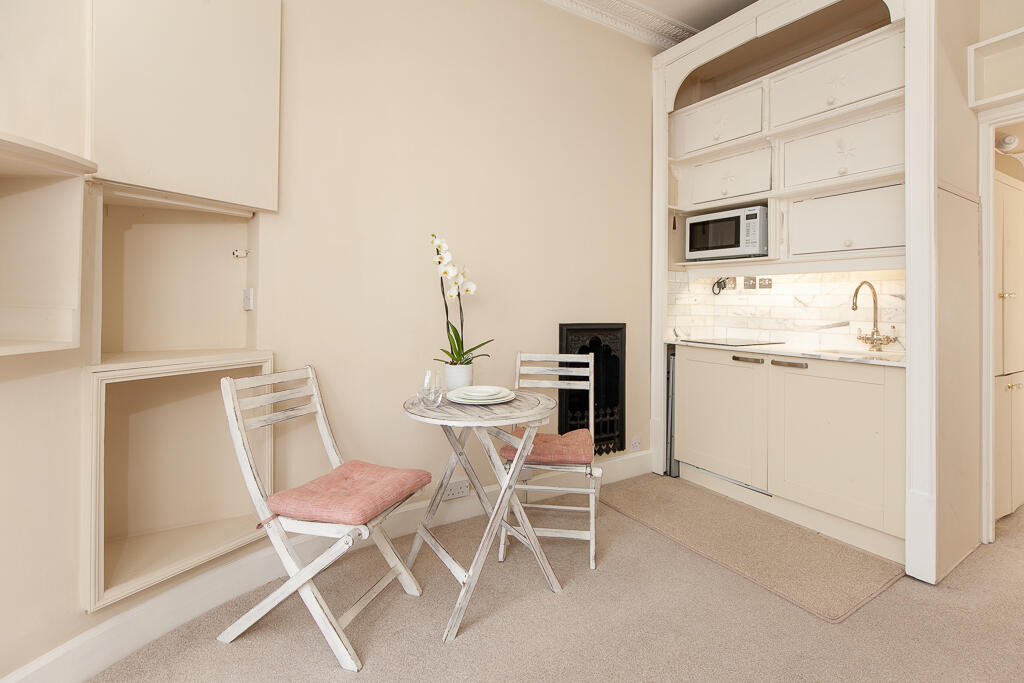 Additional image 12 of Royal Crescent, Bath, BA1