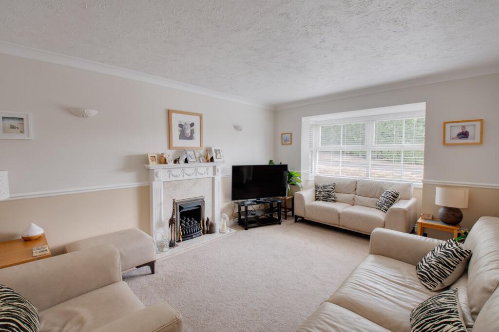 Additional image 21 of Briar Close, Lickey End, Bromsgrove, Worcestershire, B60