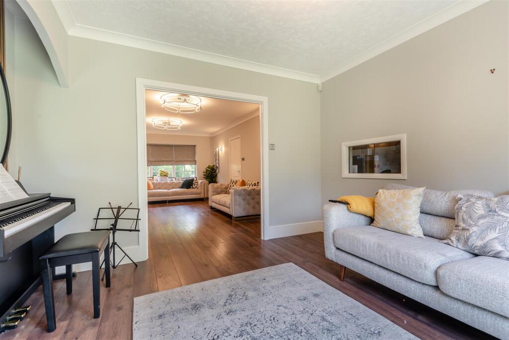 Additional image 8 of Ryknild Close, Sutton Coldfield