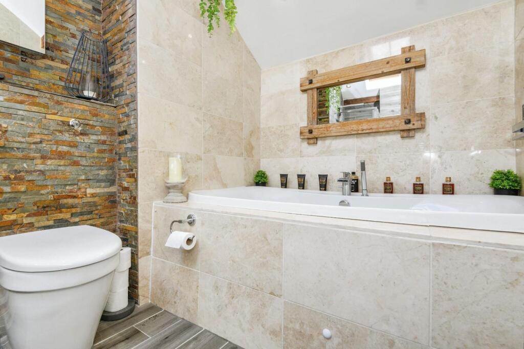 Additional image 42 of Aldersley Barn, Allerton Upper Green, Bradford