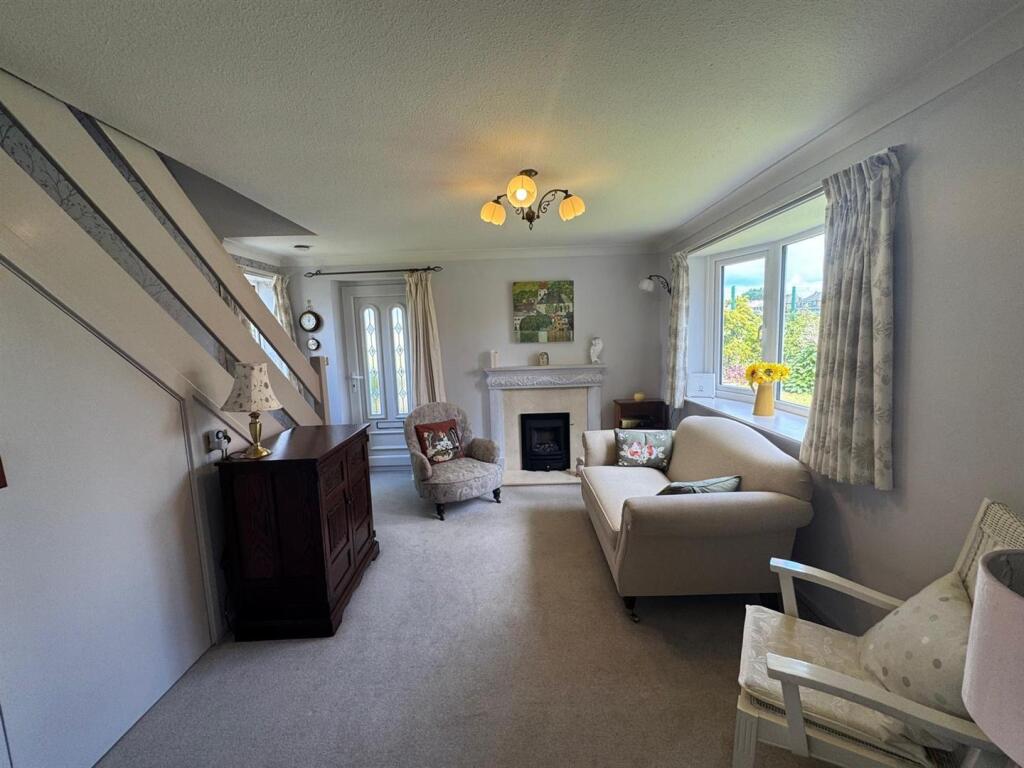 Additional image 4 of Oakway, Birkenshaw