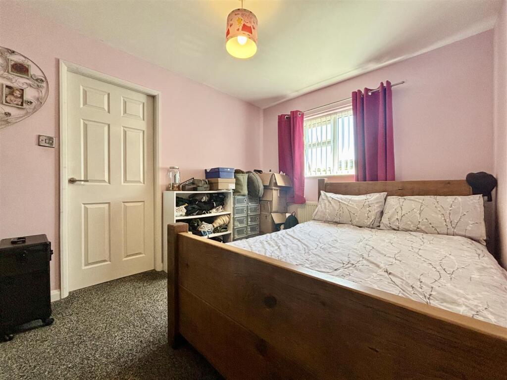 Additional image 12 of Elliot Court, Queensbury, Bradford