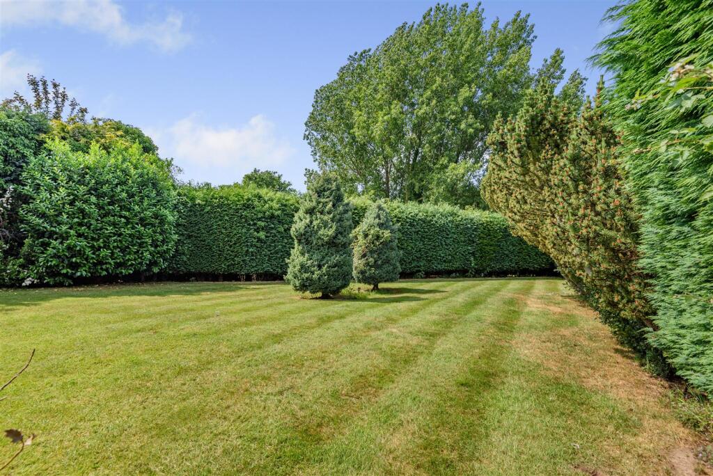 Additional image 26 of Ryknild Close, Sutton Coldfield