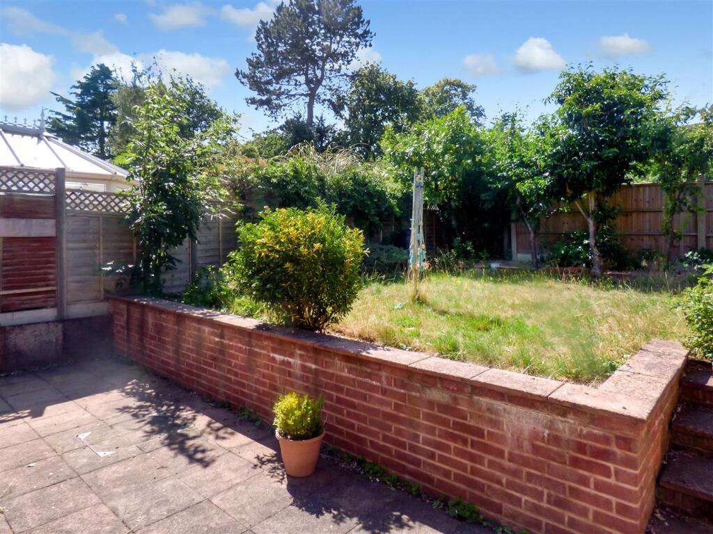 Additional image 12 of Windsor Close, Tamworth