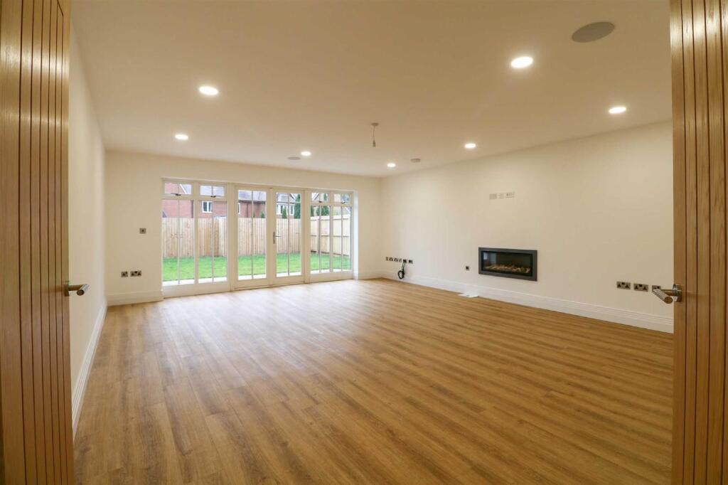 Additional image 19 of Newcourt Gardens, Solihull