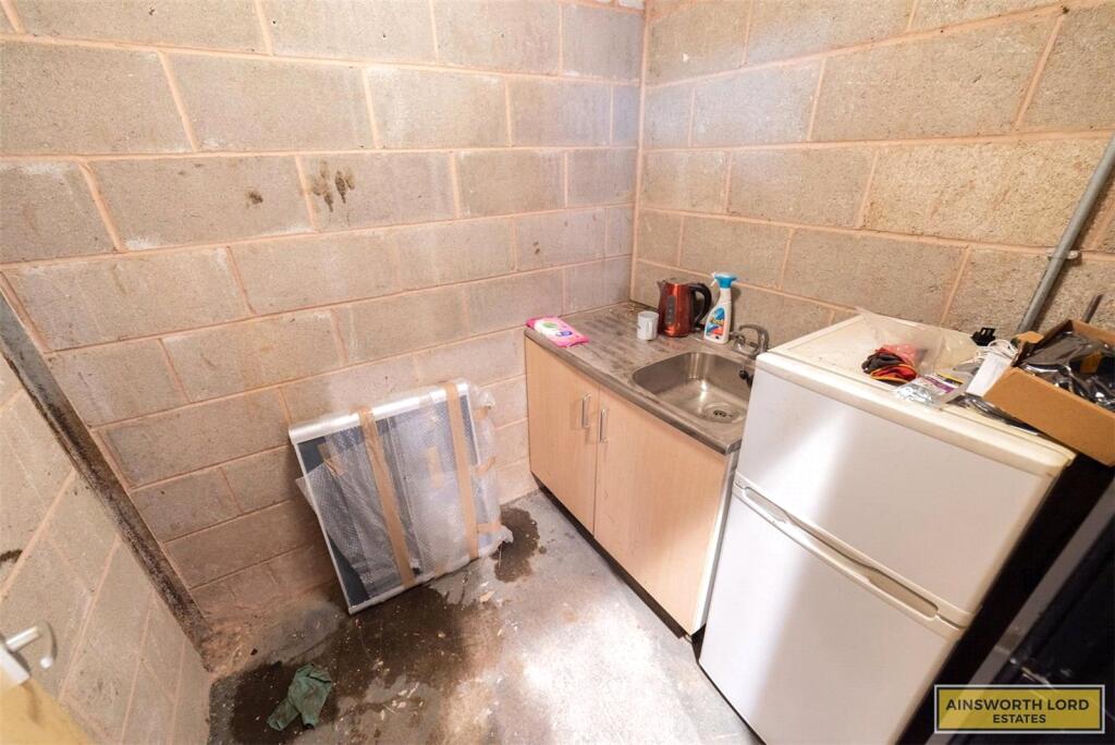 Additional image 6 of ***Hindle Street (Corner Of Vale Street), Darwen, Lancashire, BB3