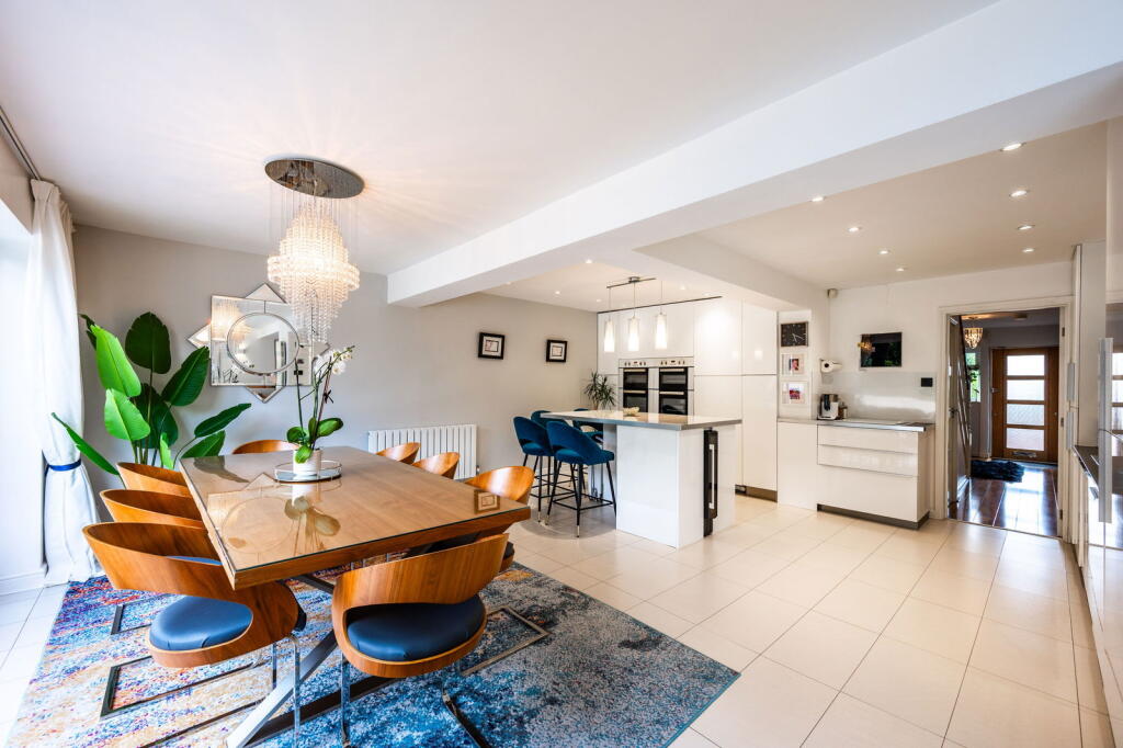 Additional image 12 of Beverley Close, Sutton Coldfield, B72 1YF