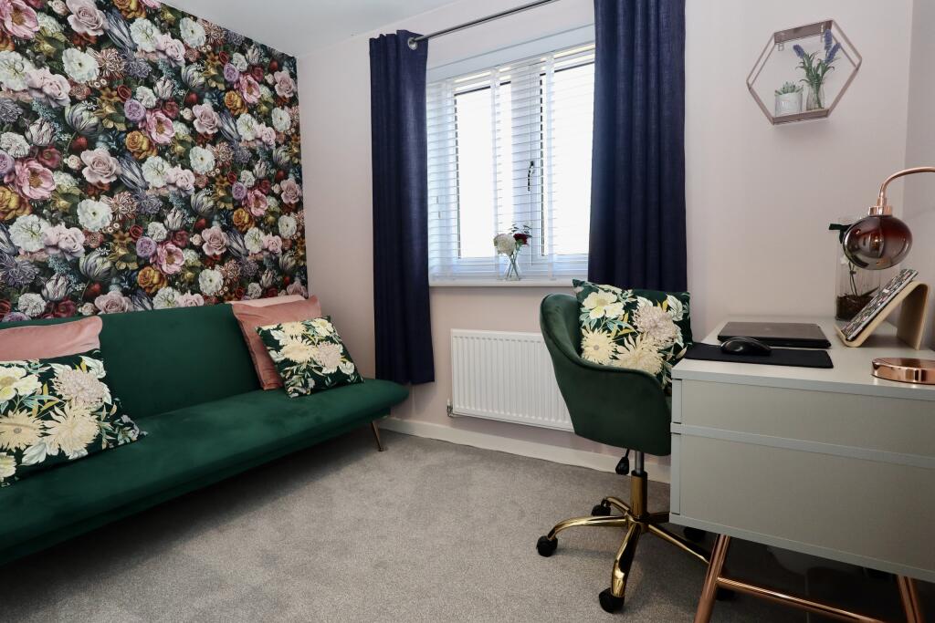 Additional image 8 of Edge of Wells